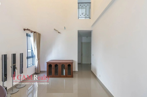 6 Bedrooms Queen A Villa For Rent In Chip Mong Land, Landmark 60M