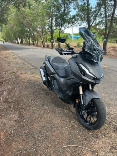 ADV 350cc ឆ្នាំ 2023 លក់ (4300$) ចចារ