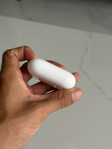 AirPod Pro 3 99%