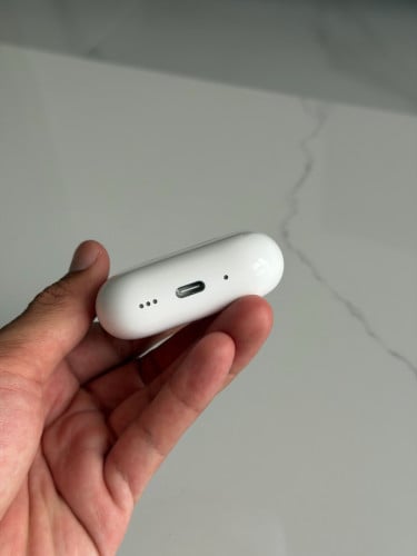 AirPod Pro 3 99%
