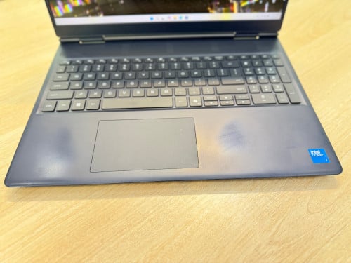 Alienware 16 Aurora CPU Core 7-240H l RAM 32GB l SSD 1TB l VGA 5060 l 16" 2.5K 120Hz (2 Hand)
