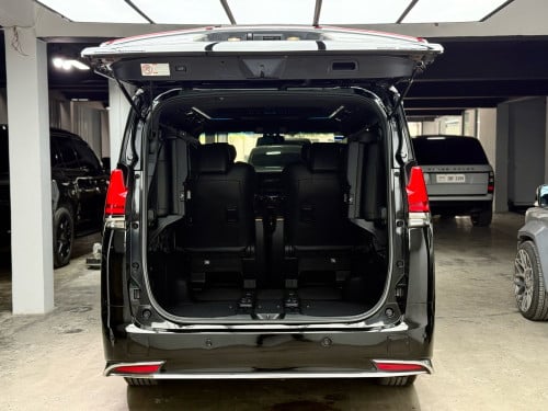 Alphard 2016 Executive lounge