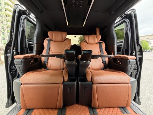 Alphard 2024