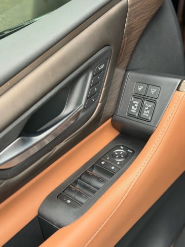 Alphard 2024
