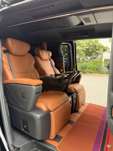 Alphard 2024