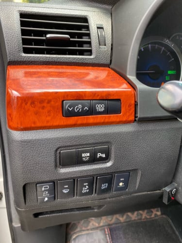 Alphard Hybrid 012 ឈ្មោះម្ចាស់ផ្ទាល់​ ឡានស្អាត​ អត់បុក​ អតច្រេះ​ ប្រភេទឡានមូល