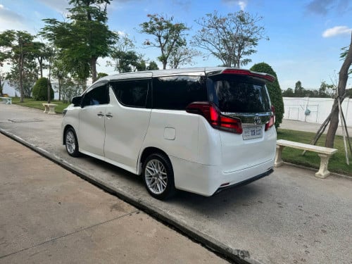 Alphard012up022ឡើងដូររាងឡានស្អាតម្ចាស់ដើម>មានលុយ12000$ដកឡានបានភ្លាមៗអត់សិក្សាអត់ឆែកCBC