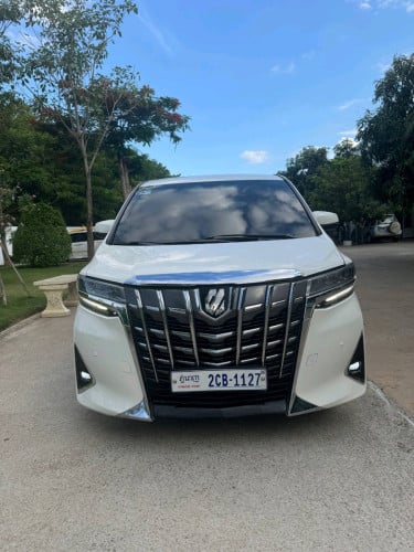 Alphard012up022ឡើងដូររាងឡានស្អាតម្ចាស់ដើម>មានលុយ12000$ដកឡានបានភ្លាមៗអត់សិក្សាអត់ឆែកCBC