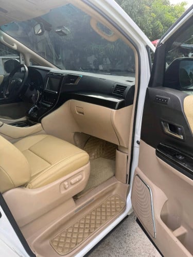 Alphard012up022ឡើងដូររាងឡានស្អាតម្ចាស់ដើម>មានលុយ12000$ដកឡានបានភ្លាមៗអត់សិក្សាអត់ឆែកCBC