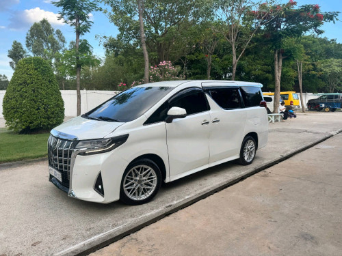 Alphard012up022ឡើងដូររាងឡានស្អាតម្ចាស់ដើម>មានលុយ12000$ដកឡានបានភ្លាមៗអត់សិក្សាអត់ឆែកCBC
