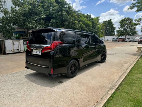 Alphard015up022សាំងសុទ្ធឡានស្អាតម្ចាស់ដើម>មានលុយ15000$ដកឡានបានភ្លាមៗអត់សិក្សាអត់ឆែកCBC