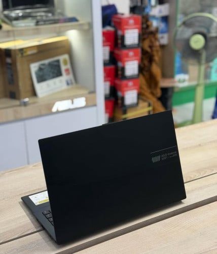 ASUS Vivobook Go15 E1504FA OLED Ryzen5