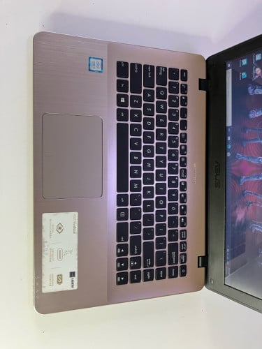 ASUS x442UA /i3-7100U /RAM 8GB / SSD128G / Battery ๐ 5hour 120$