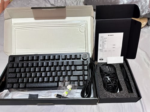 Aula F75 & Sc620 new 99,9% fullbox & accessories