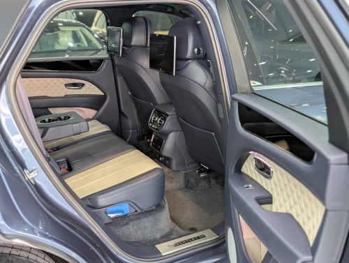 Bentley Bentayga 2022