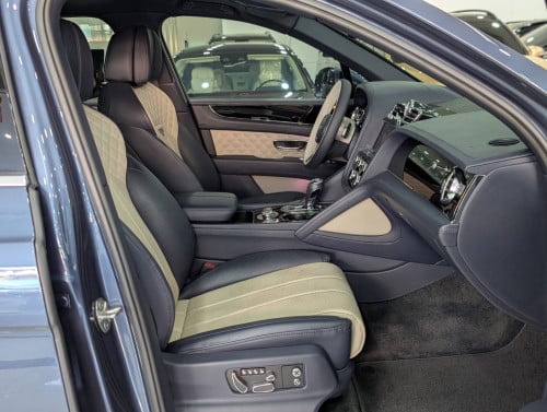 Bentley Bentayga 2022