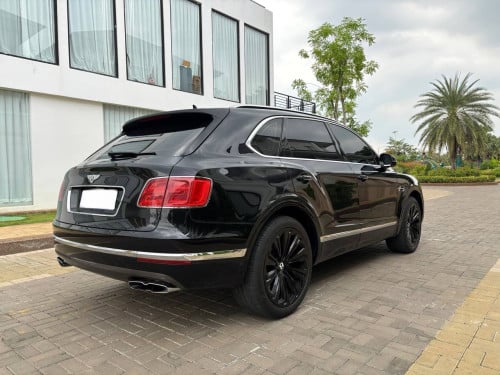 Bentley Benteyga 2018