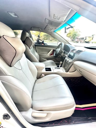 Camry 07 Le លក់