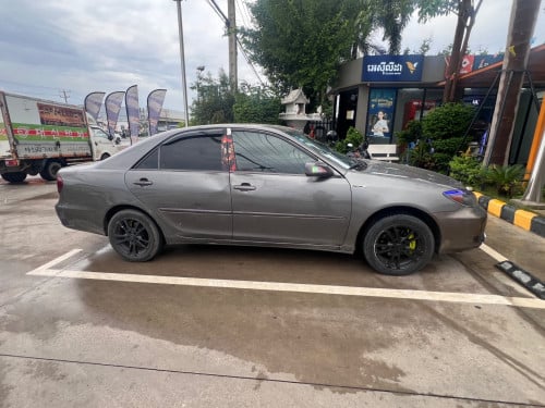 Camry 2003 XLE លក់ 8200$ ចរចា