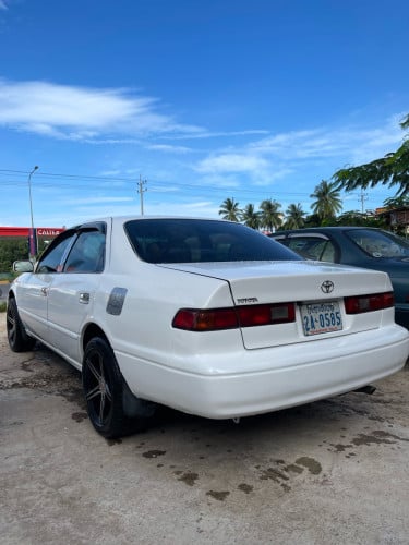 Camry ឆ្នាំ97 សាច់ដែកស្អាត់ម៉ាសីនអេម តម្លៃចរចា