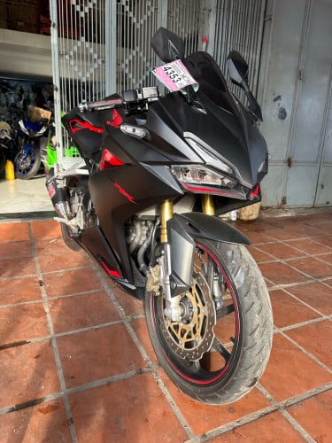 CBR250RR