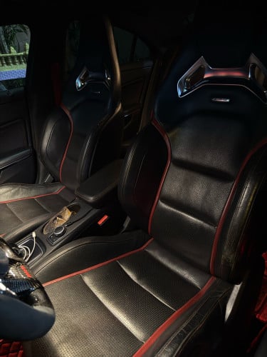 Cla45 2015 Recaro Seat ឡានលេងហើយគ្រប់យ៉ាង