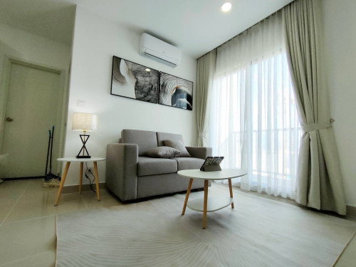 Condo for rent parkland