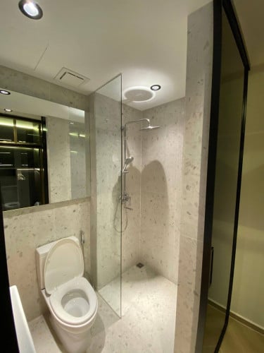 Condo for rent Time Square 5