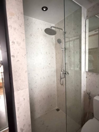 Condo for rent Time Square 5