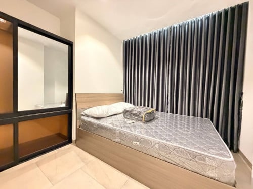 Condo for rent Urban Village