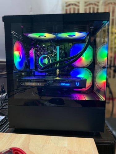 CPU i9-13900k GPU RTX 5070 12gb