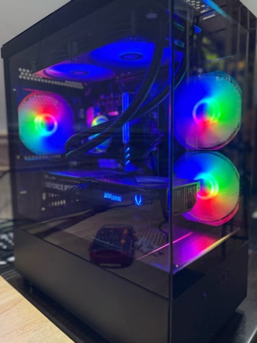 CPU i9-13900k GPU RTX 5070 12gb