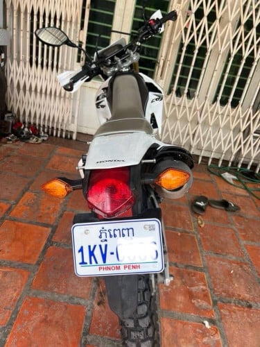 CRF លក់