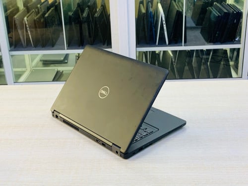 Dell Latitude 5495 14”FHD 1080