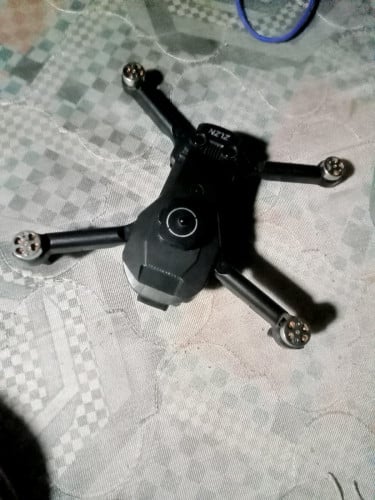 Droneលក់ខាតអត់ស្លាប