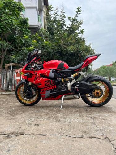 Ducati 1199 Panigale 2015