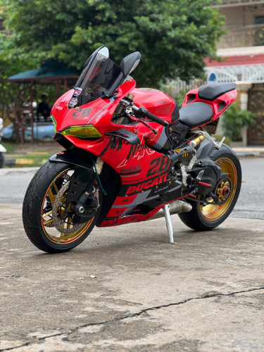 Ducati 1199 Panigale 2015