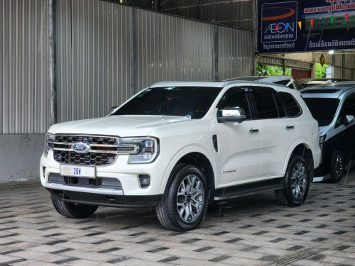 Ford Everest Titanium 2023