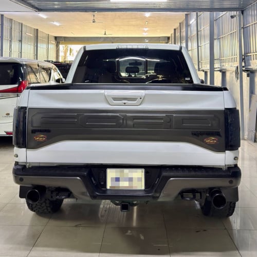 Ford F150 Raptor 2017