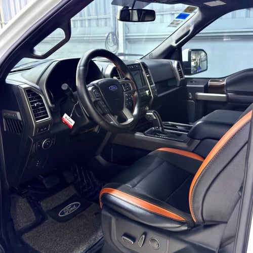 Ford F150 Raptor 2017