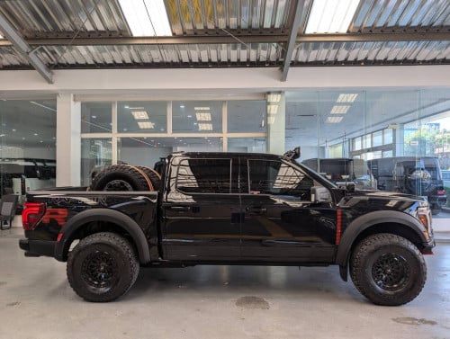 Ford Raptor R 2024