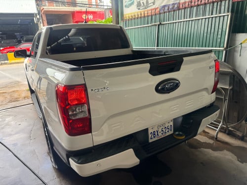 Ford xlt 2023 ហ្សុីនមួយជុំ ម្ចាស់ដើម