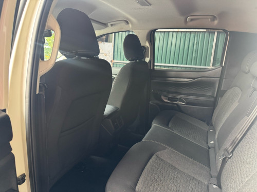Ford xlt 2023 ហ្សុីនមួយជុំ ម្ចាស់ដើម
