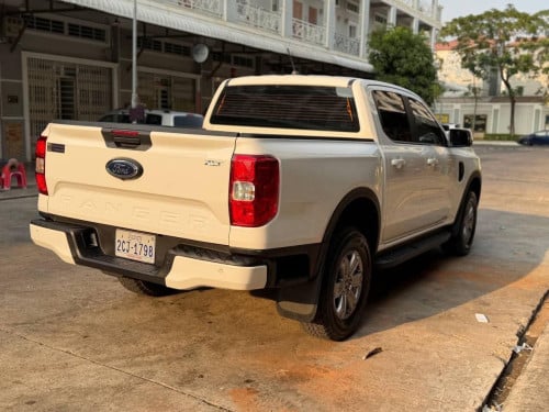 Ford XLT 2026