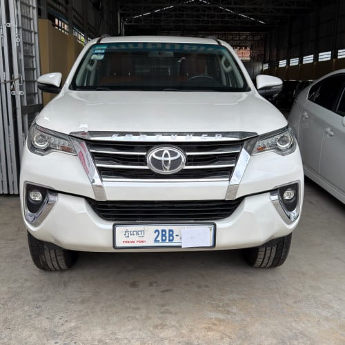 Fortuner 019 ឡានស្អាត