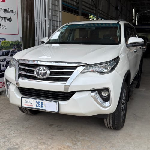 Fortuner 019 ឡានស្អាត