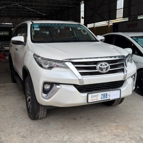 Fortuner 019 ឡានស្អាត
