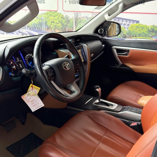 Fortuner 019 ឡានស្អាត