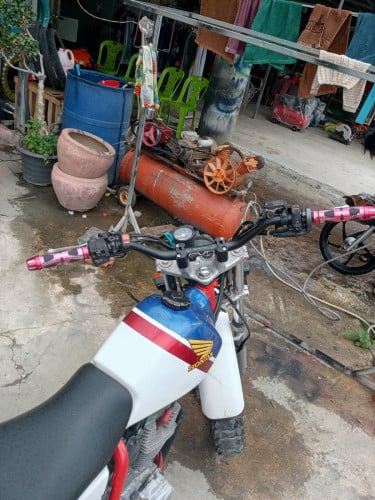 FTRឆ្នាំ99ម៉ូតូស្អាតម៉ាសុីនស្ងាតជិះស្រួល ដូរដៃថ្មី