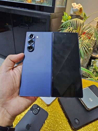 Galaxy Z Fold 6
